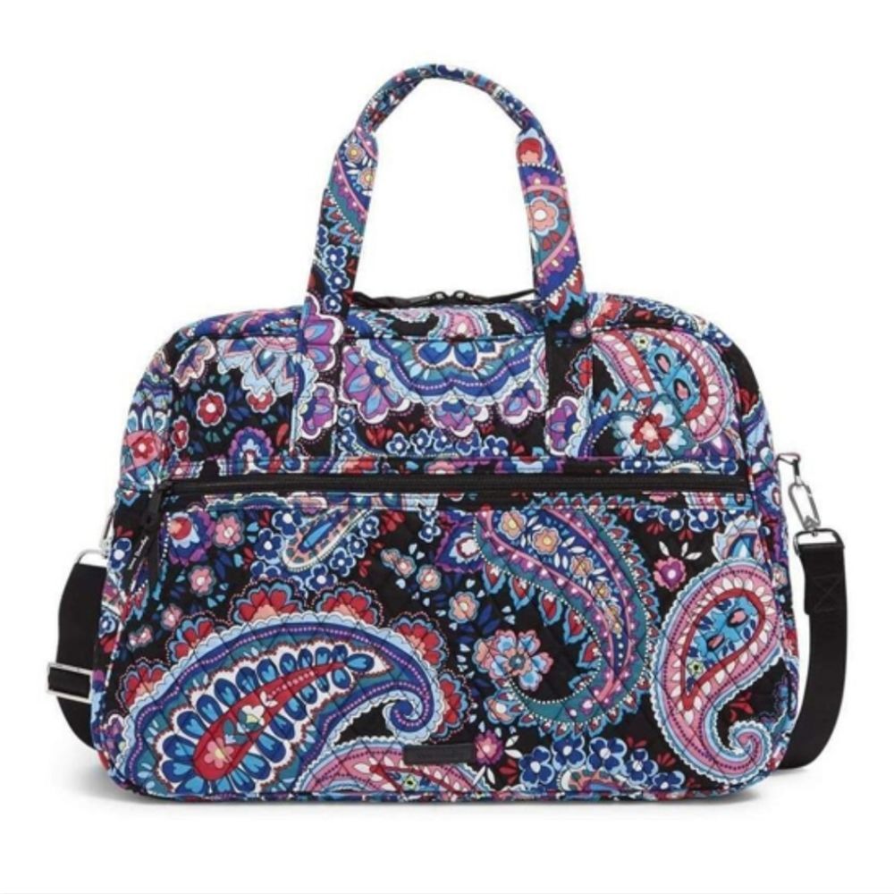 Vera Bradley‎ Haymarket Paisley Medium Traveler Bag new!!!